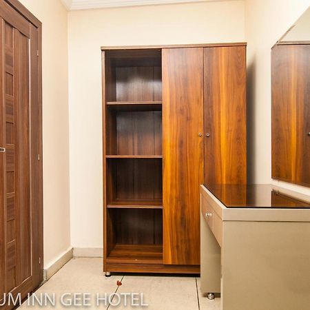 Platinum Inn Gee Hotel Suru Lere Εξωτερικό φωτογραφία