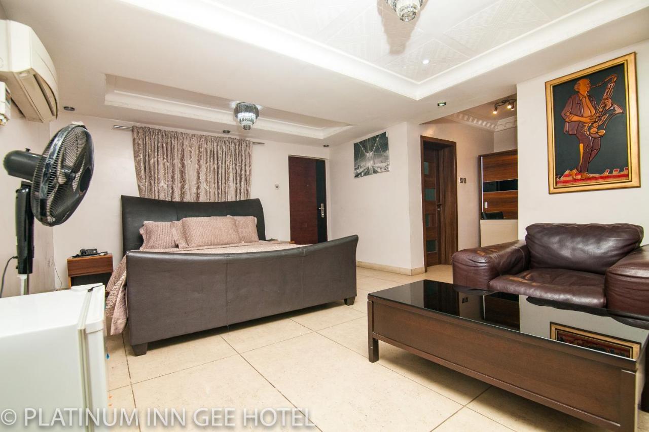 Platinum Inn Gee Hotel Suru Lere Εξωτερικό φωτογραφία