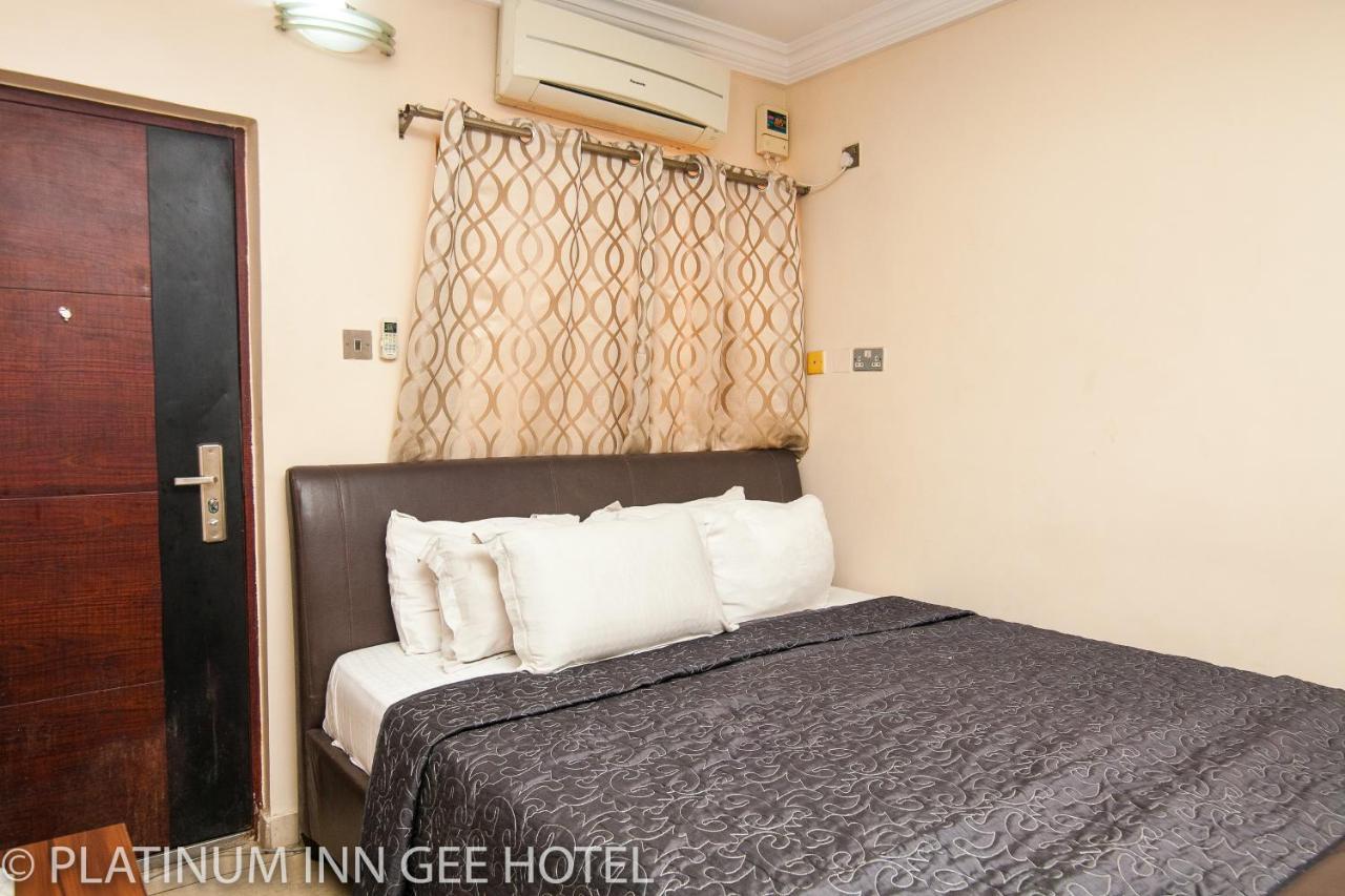 Platinum Inn Gee Hotel Suru Lere Εξωτερικό φωτογραφία
