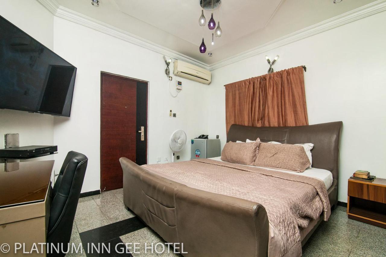 Platinum Inn Gee Hotel Suru Lere Εξωτερικό φωτογραφία
