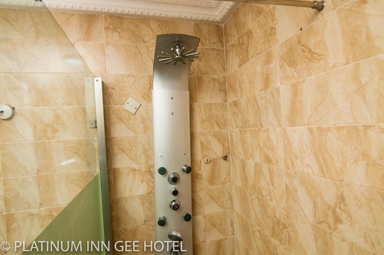 Platinum Inn Gee Hotel Suru Lere Εξωτερικό φωτογραφία